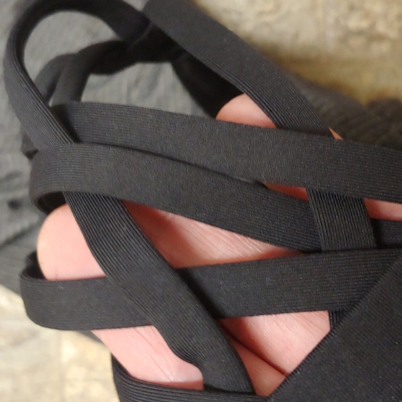 NWOT Lululemon athletica top sz.Small - Picture 6 of 11